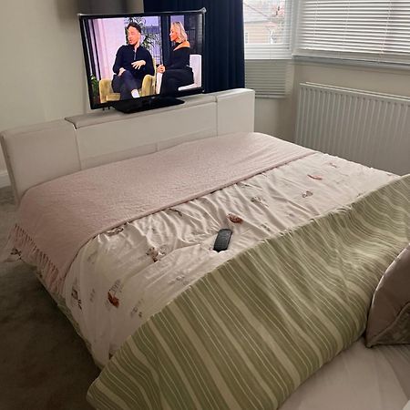 Home From Home Cosy B&B Londen Buitenkant foto