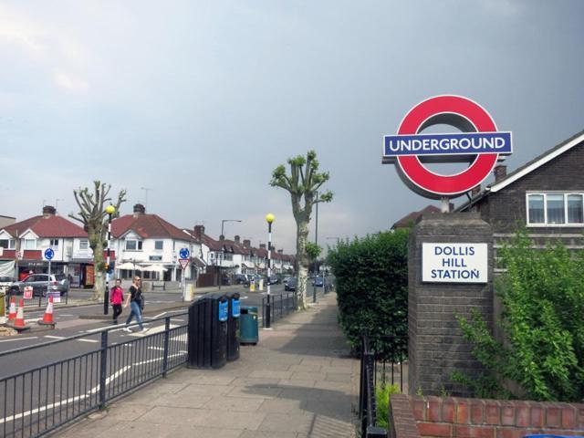 Home From Home Cosy B&B Londen Buitenkant foto