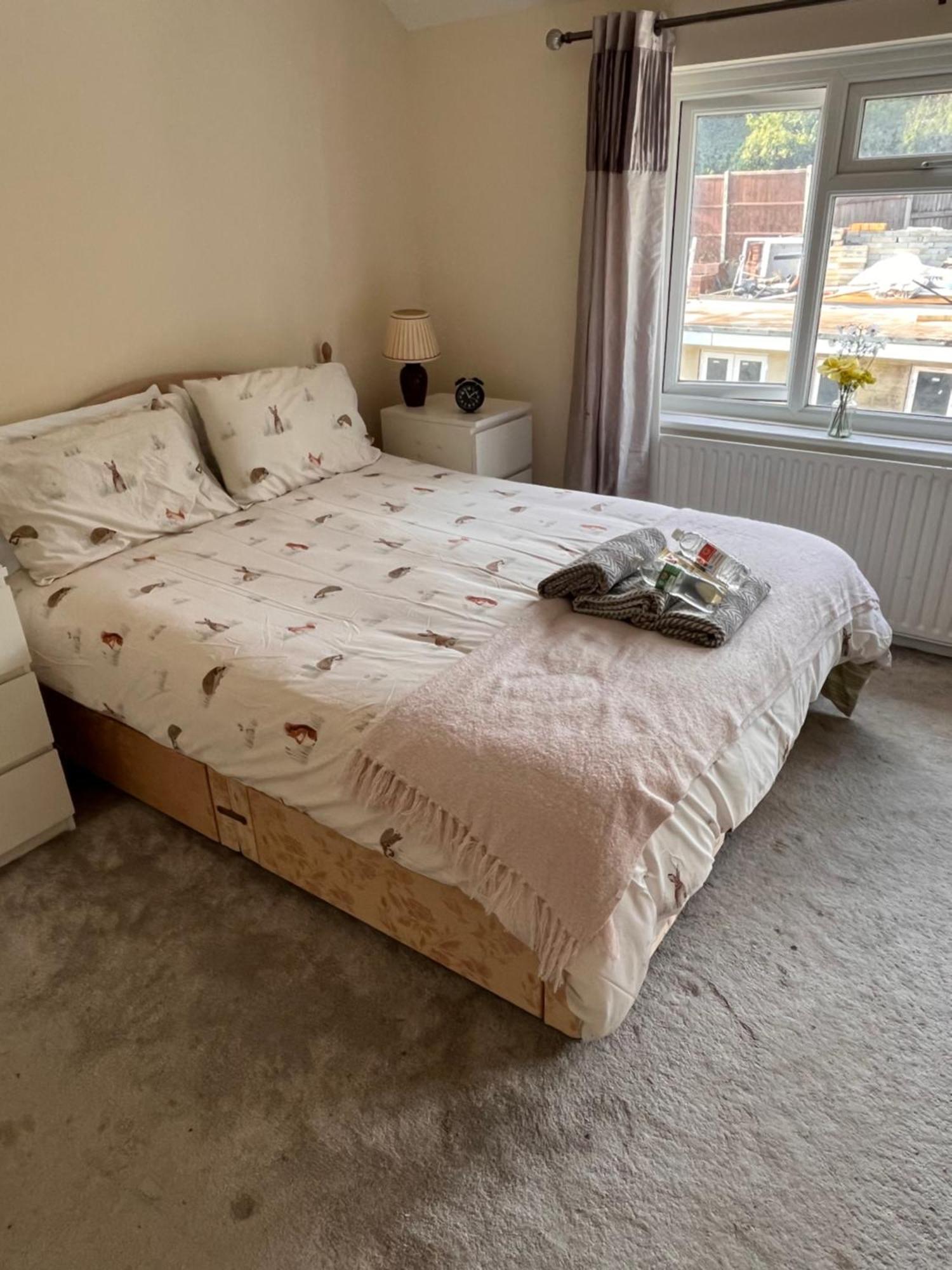 Home From Home Cosy B&B Londen Buitenkant foto